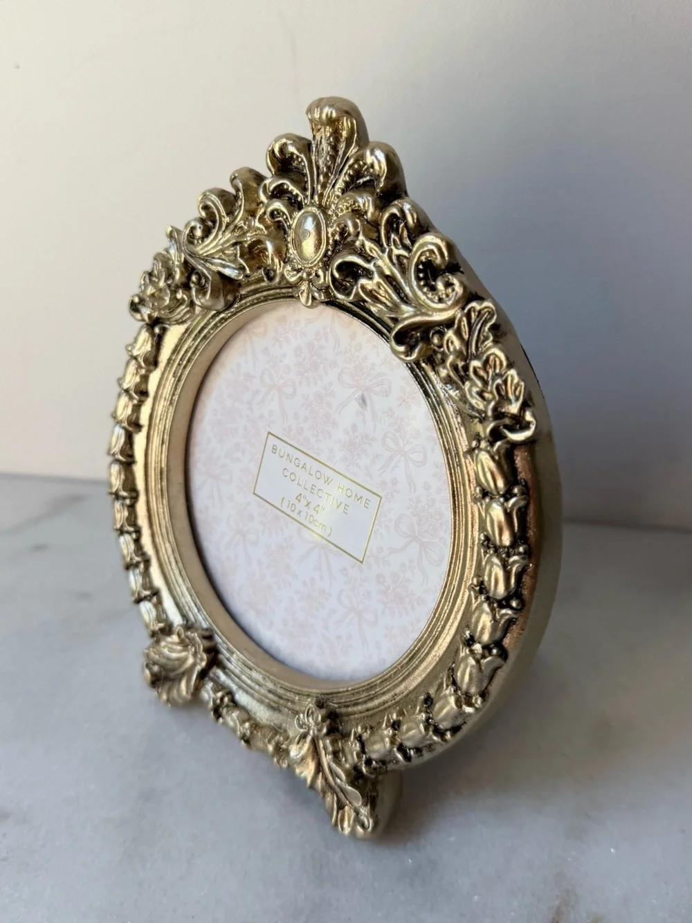 Ornate Gold Round Photo Frame - Gold